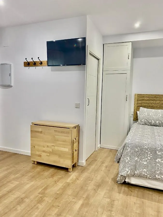 Estudio Califa Parking Free Cordova Appartamento