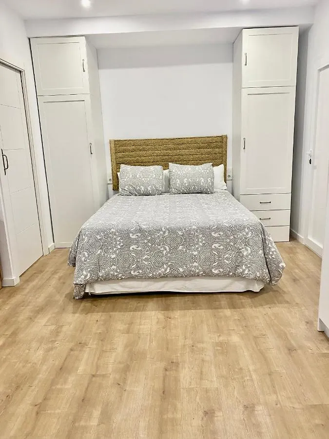 Estudio Califa Parking Free Cordova 0*,  Spagna